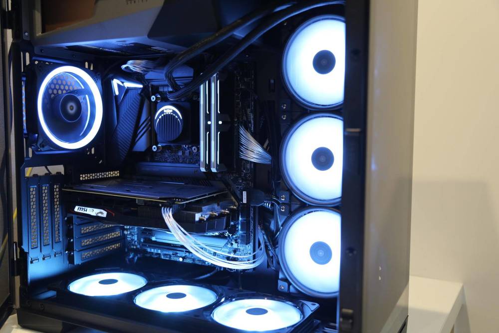 轻轻松松打造舒适的光污染-安钛克p120冰钻机箱晒单_腾讯新闻