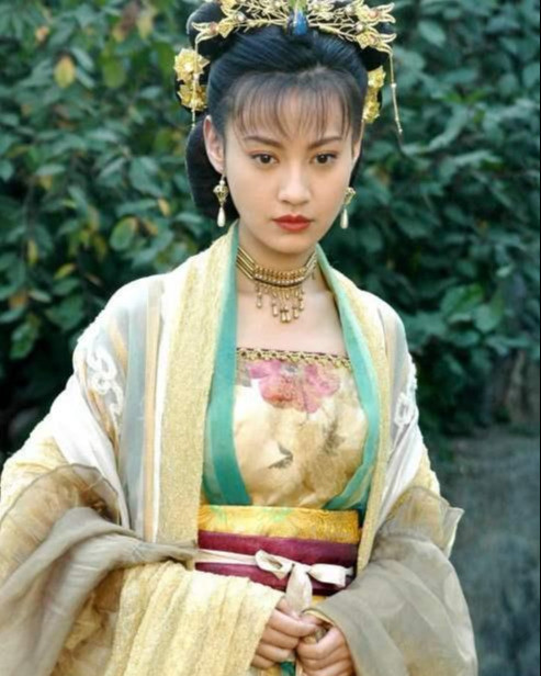 童年神剧《小鱼儿与花无缺》,杀人狂魔江玉燕好像拿错了剧本