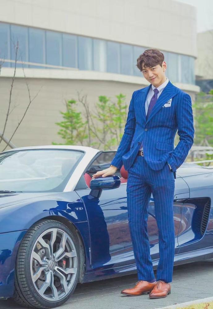 韩国吻戏扛把子盛骏正式退伍已为人父发背影照秀太平洋肩后秒删