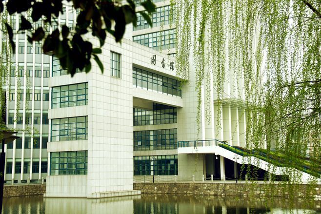 武汉轻工大学是一本吗学校实力怎么样