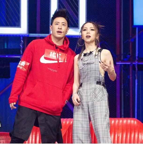 潘玮柏官宣结婚!邓紫棋被瞒太惨,最后祝福太甜蜜!