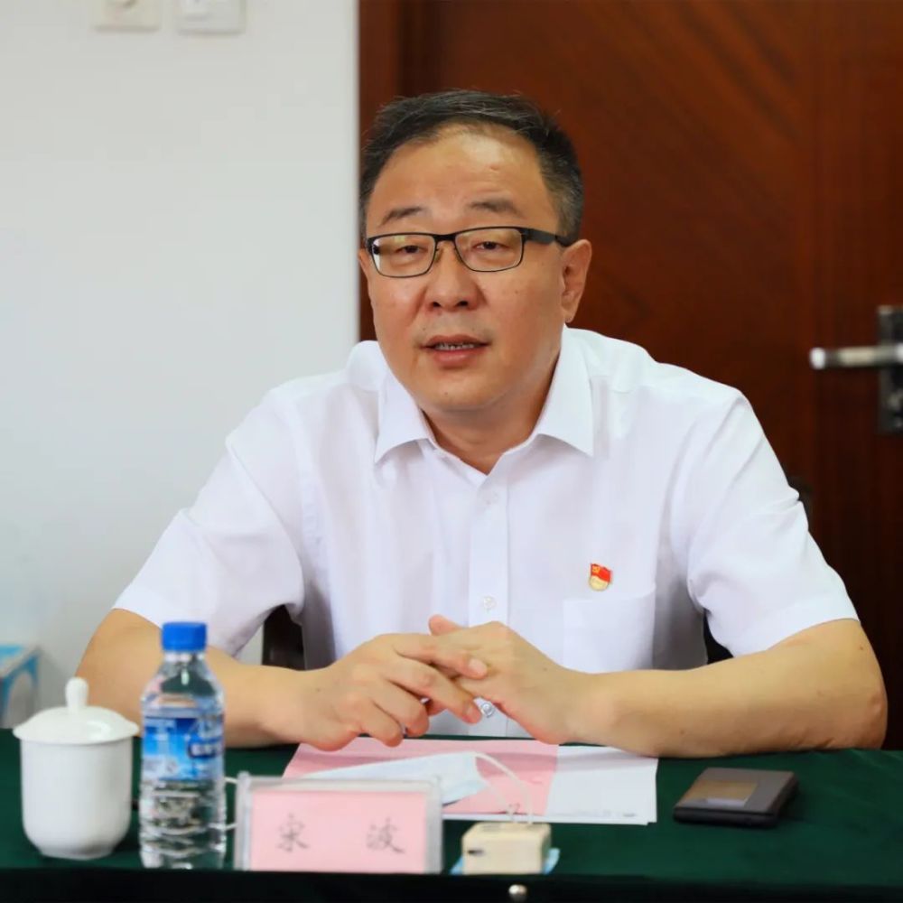 日前中国航发沈阳发动机研究所李春辉部长一行来所走访调研