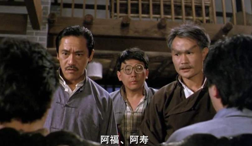 之后还经常和林正英一起出演过很多影片,在英叔的僵尸大片中他也常常