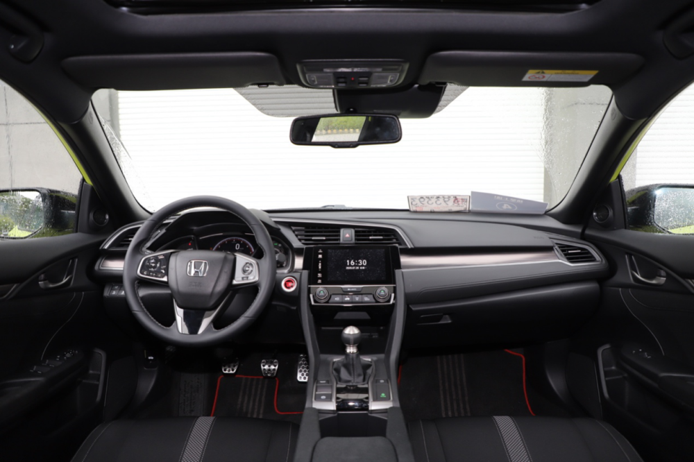 原厂即是改装/高配手动挡 思域两厢版上市 售14.39万元起