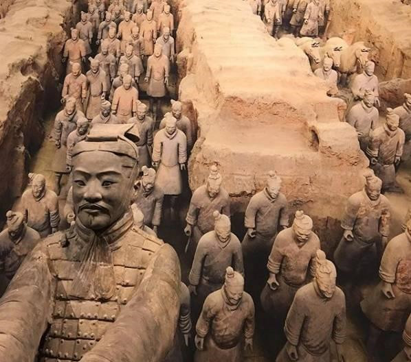 秦始皇兵马俑中最诡异的一尊俑估价上亿专家无法解释