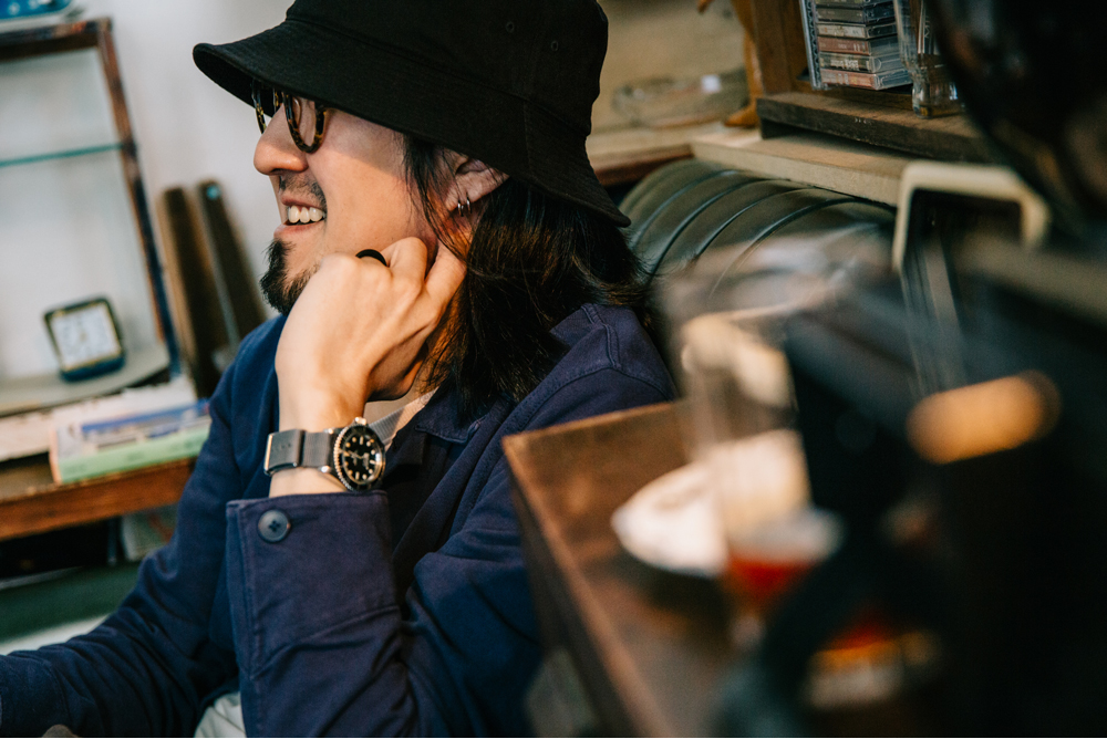 荒井十一考虑文化责任前先让歌手和音乐的关系合理