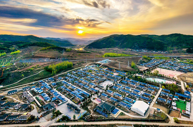 位于吉林省延边朝鲜族自治州和龙市西城镇金达莱民俗村的朝鲜族民居(5