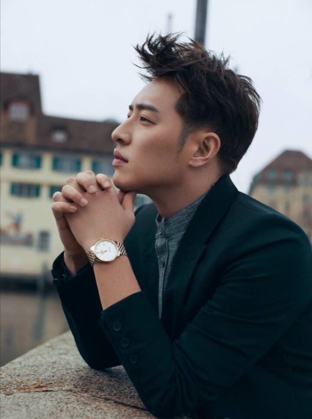 我们的潘玮柏大帅哥:终于成家了