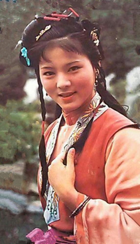 袭人|绮丽红楼，春梦一场：袭人那些说不出口的心思