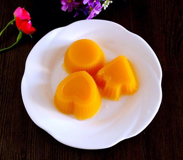 夏天的"小零食",1块南瓜4片吉利丁,小白版南瓜果冻,零添加剂