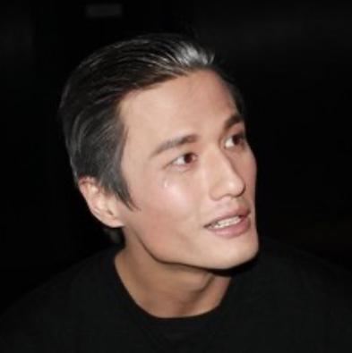 凭努力走红,妈妈像奥黛丽赫本,如今年过40仍未婚|尹子维|胡燕妮