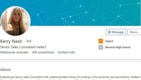 澳洲_社会|澳洲女子自称高阶女巫公开烧口罩，透过社交媒体鼓吹口罩阴谋论！还有人效法