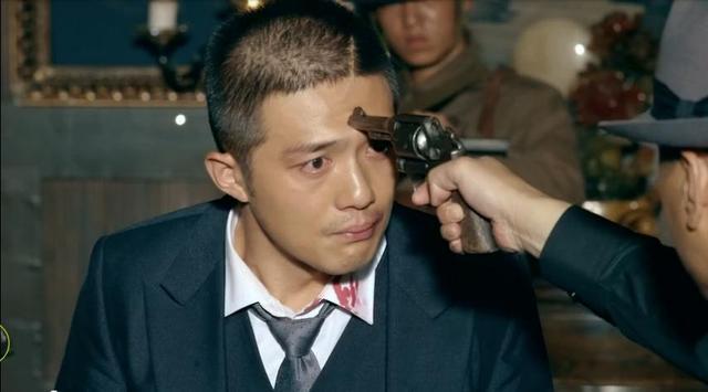 中国有一句话:"有的时候不一定付出就会有回报",这句话放在李泽锋的