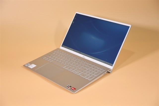 锐龙继续攻城略地戴尔灵越5505笔记本评测扩展性强的轻薄本
