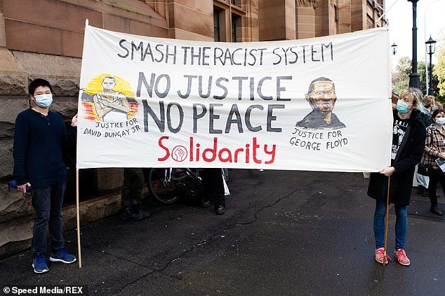 新南威尔士州|澳洲反种族抗议者当众撕碎千元罚单，警官放话：祝你在法庭上好运