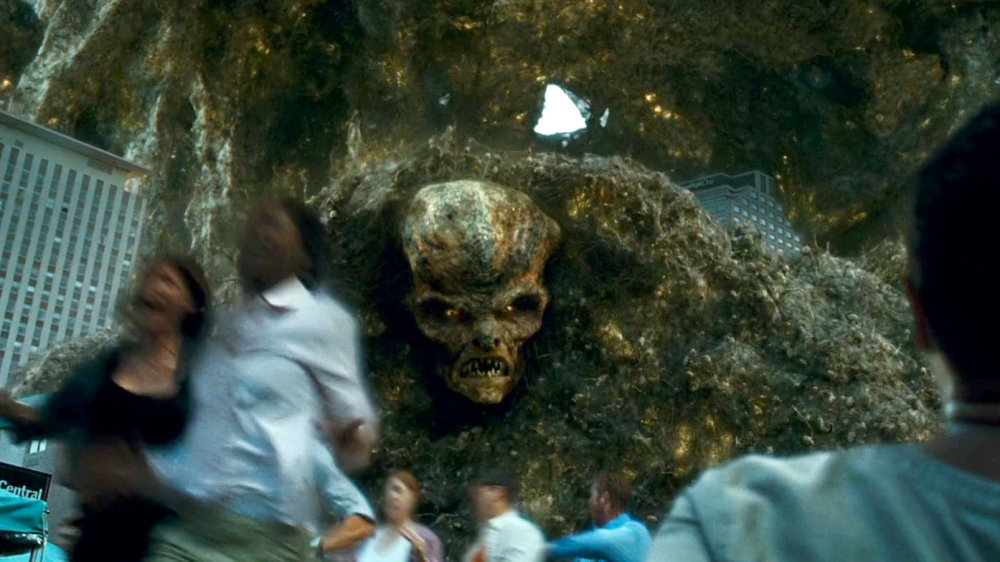 《绿灯侠》为何口碑扑街?视差怪的过早登场是原因之一