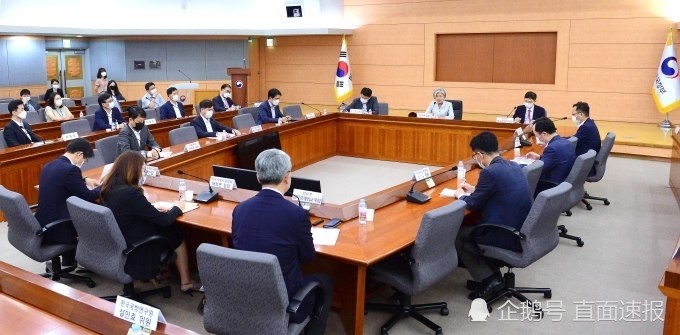 韩国_时政|韩国面对大国纷争 安保靠韩美同盟 但不积极加入“经济繁荣网络”