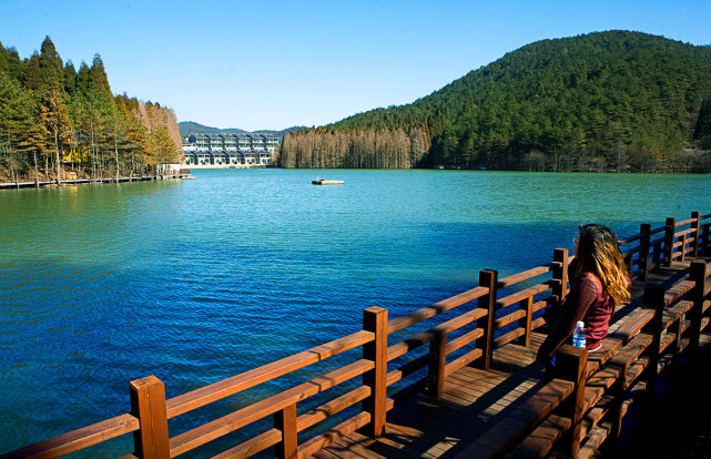 助力文旅产业复苏 明月山温泉风景名胜区来长举办旅游推介会