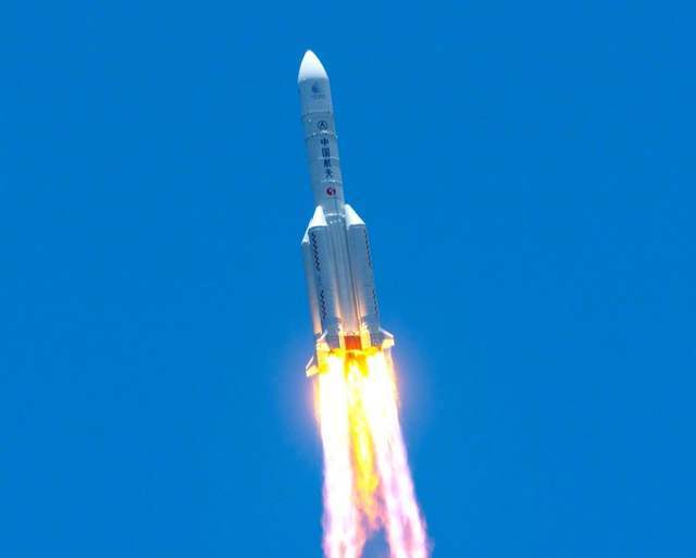 航天|中国成功迈出航天关键性一步，成全世界关注的焦点，国人兴奋不已