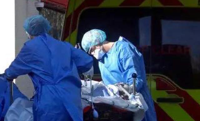 英多所校园陷入 恐慌 大量中学生可能放弃留学 经济损失惨重 腾讯新闻