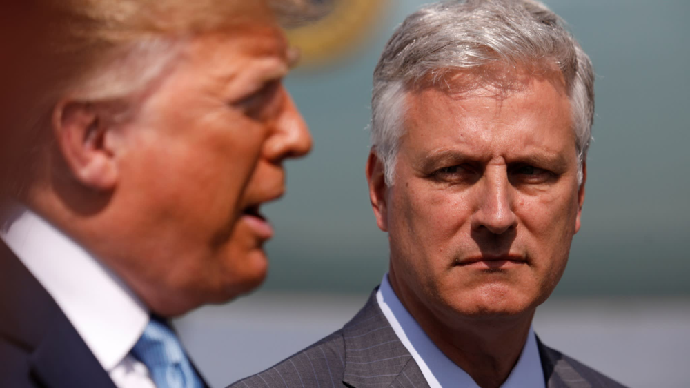 美国政府|白宫高官也中招，疫情给美国政府“上了一课”