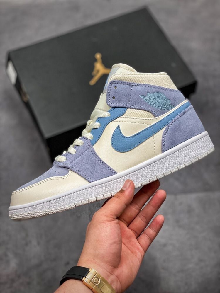 清新亮眼的新配色,很俘获小姐姐的少女心!aj1 mid小灰蓝开箱