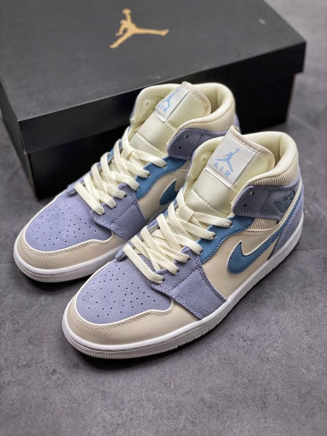 清新亮眼的新配色很俘获小姐姐的少女心aj1mid小灰蓝开箱