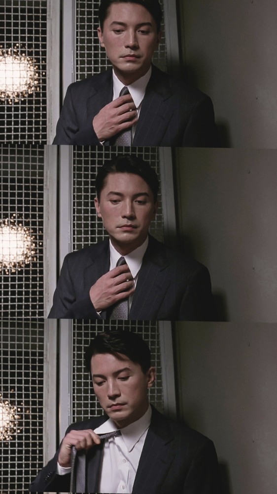 尊龙壁纸 先生来了