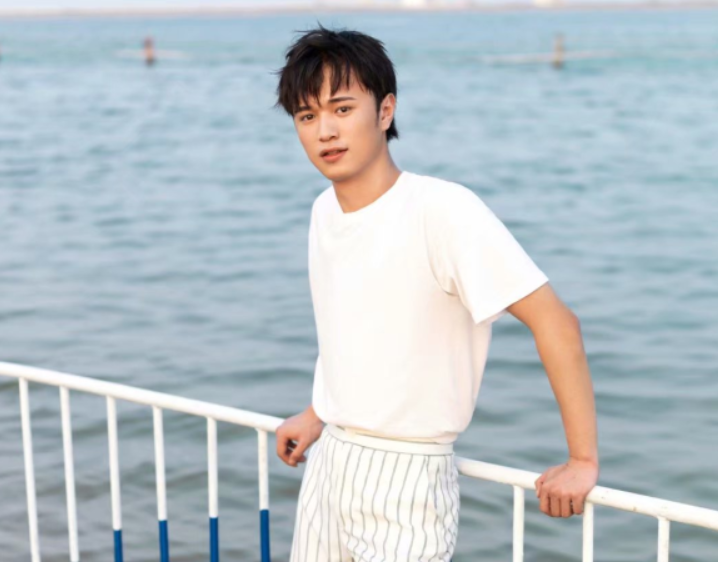 王者荣耀:剑仙为虎牙首秀准备了100万!粉丝们太有福气了吧