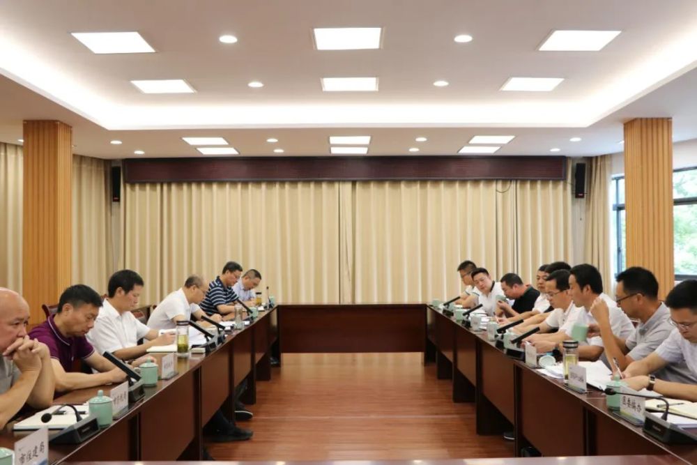 副市长徐利水带队来柯城开展挂联区块服务发展工作