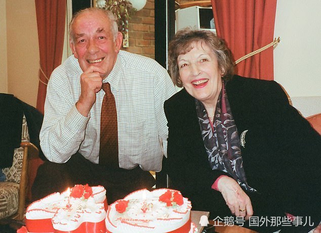 英国_社会|英国政府少支付83岁老太二十年的养老金 一次性补给她100多万