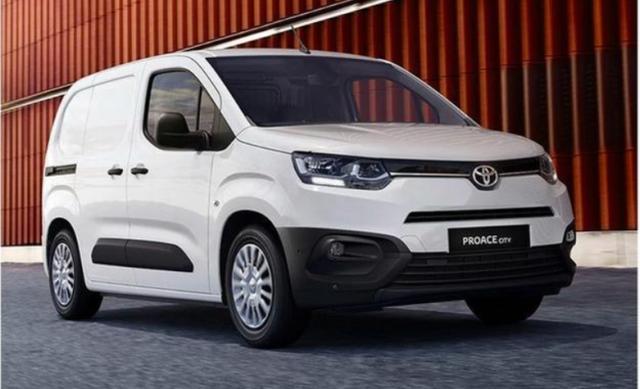 丰田新"全能王"来袭,比别克gl8耐看,长4米75,颜值不输奥德赛