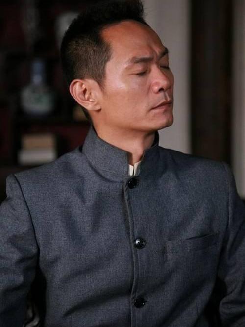 果靖霖出道这么多年的时间里,出演了很多非常经典的影视剧作品,凭借