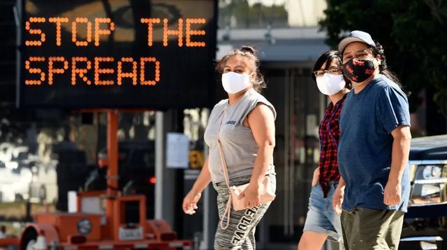 新型冠状病毒|惨！办一次满月酒，美国男子全家14人感染，后悔称不该相信特朗普