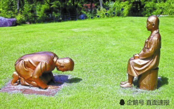 韩国_时政|韩国“安倍下跪像”作者：谁要想撤掉雕像 先撤掉我