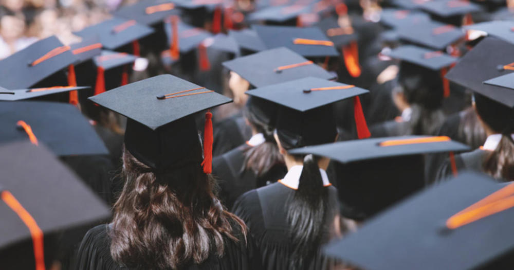 学费|英美众多高校：疫情下只开网课，但留学生学费“一分不少”