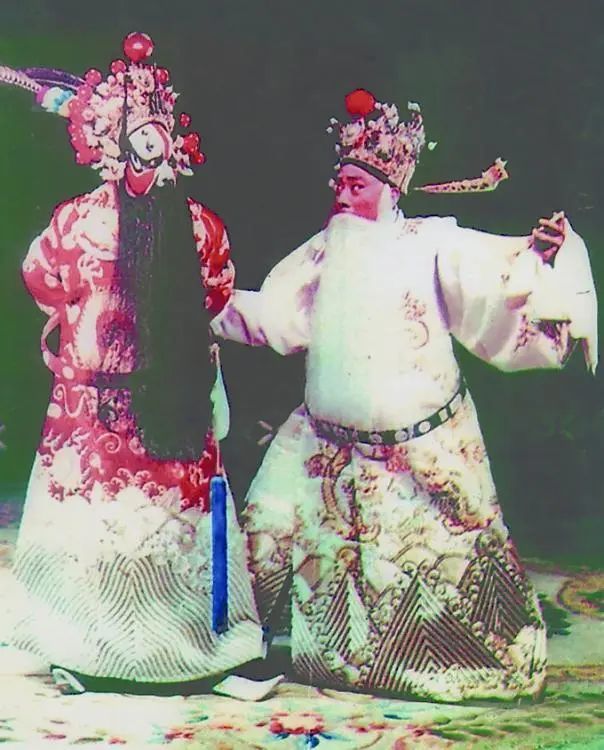 杨虎山:精心钻研蒲剧表演艺术,终获"二净之首"美誉_腾讯新闻