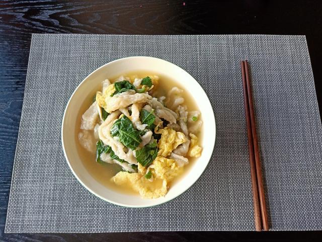 大热天没胃口?摘叶子做"麦花汤",鲜美爽滑,6元钱喂饱全家