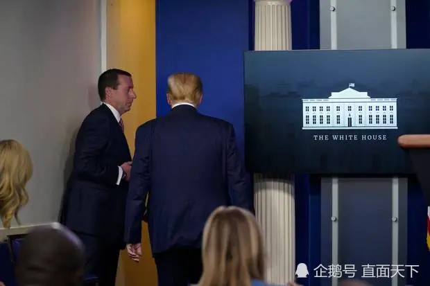 特朗普|面对女记者“不爽”提问 特朗普转身就走