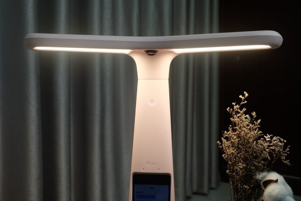 大力智能家教灯t5评测分享以为是噱头结果大有来头