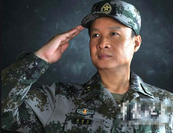 小白杨的演唱者战士歌手阎维文如今已陪妻子抗癌32年