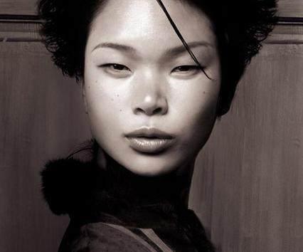 给你一个亿,但必须在这几位长的"丑"的女星中选一个,你会娶谁