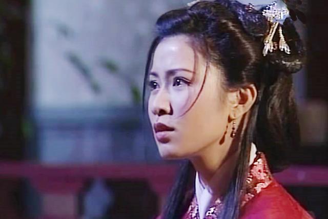 佘诗曼版周芷若"荒岛阴谋"的执行不力也是为了体现了这一点,周芷若