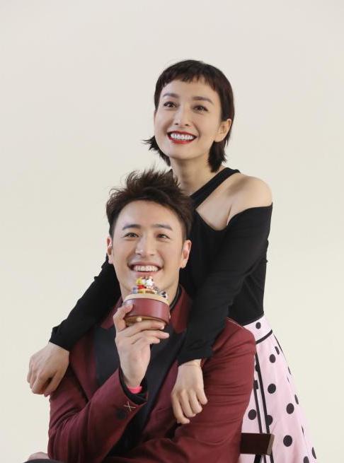 想当年在cp粉眼里张韶涵跟潘玮柏才是最可惜的一对金童玉女