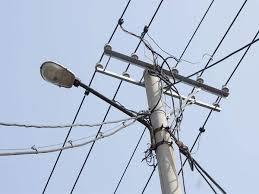 马哈维尔·辛格|印度两名电工因未戴口罩被警察罚款，为泄愤把警察局的电给断了