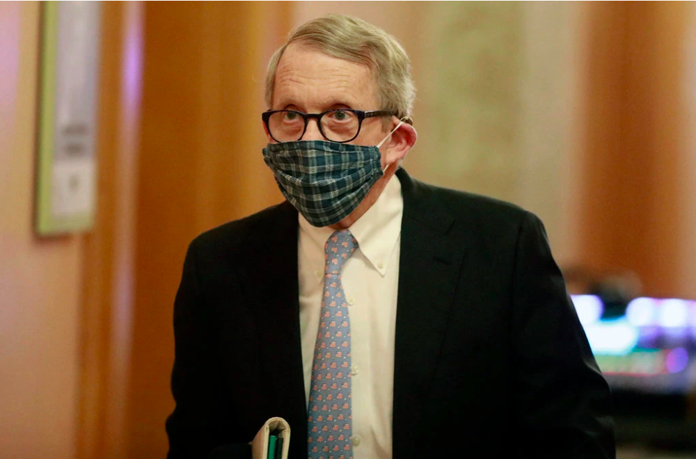 美国_时政|口罩问题依然纠缠不清 专家：这可能是美国最大的疫情应对失误