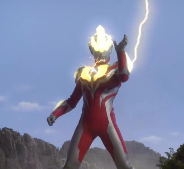 进来聊聊"垃圾"的银河奥特曼