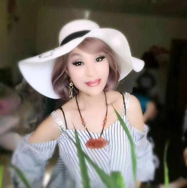 为美貌30年不吃晚饭,患癌后经历31次放化疗的樊丽君,现状如何?