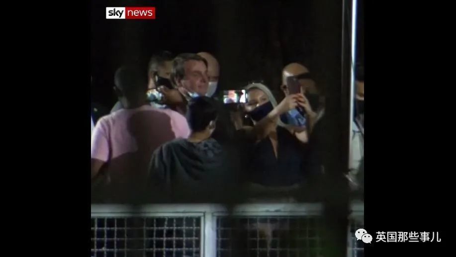 巴西_时政|巴西总统因防疫不力被告上国际法庭：“危害人类罪！”