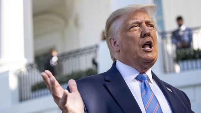 特朗普|面对不利局面，特朗普对着美国郊区选民打起了房价牌：选我保你高房价